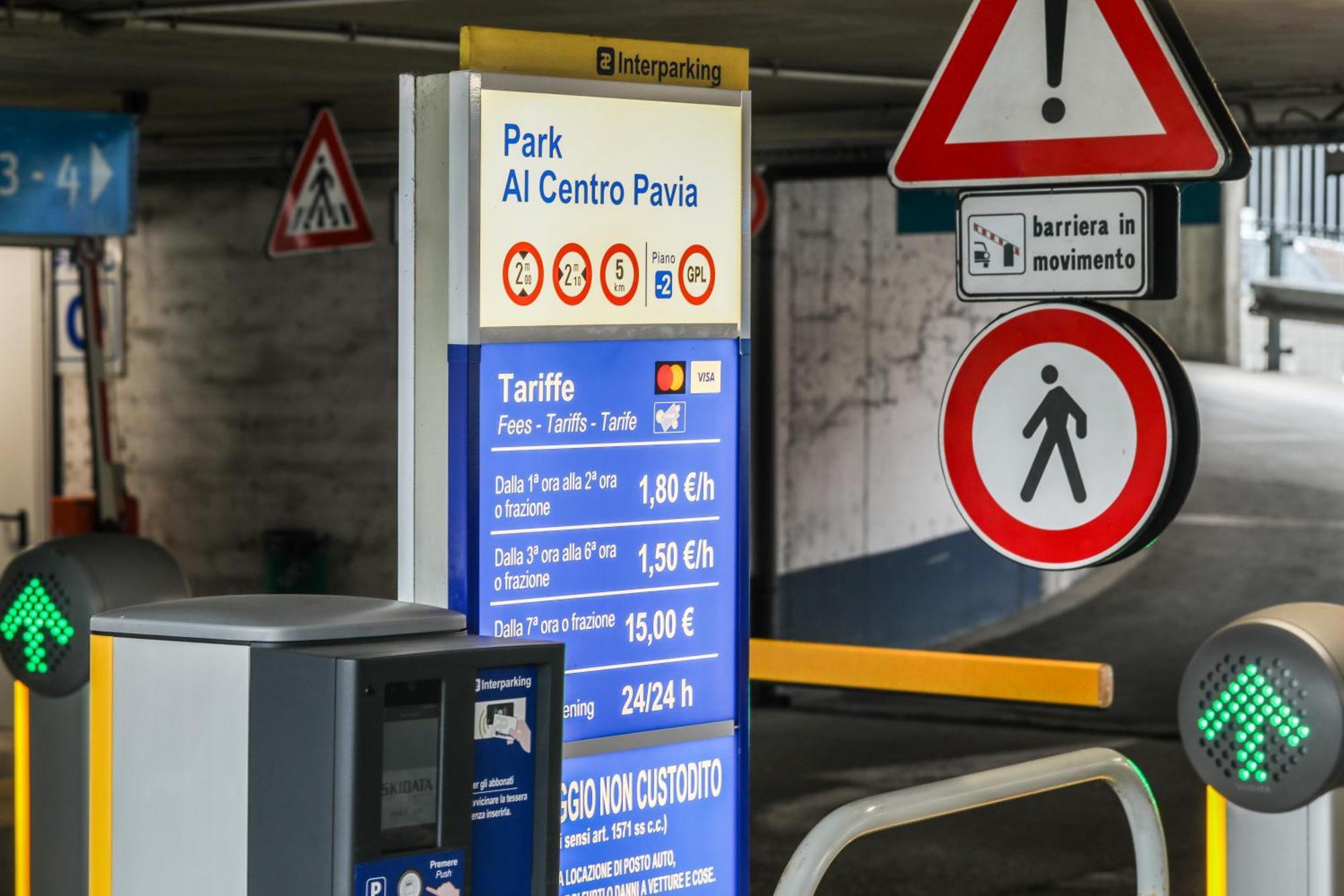 Angolo Alla Stazione - Bilocale Ristrutturato Zona Stazione E Ospedali Павія Екстер'єр фото